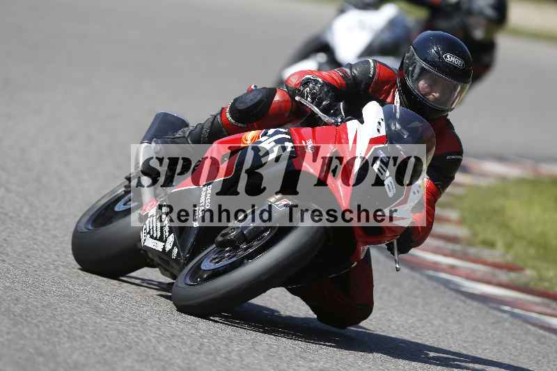 /44 09.08.2025 Plüss Moto Sport ADR/Freies Fahren/86